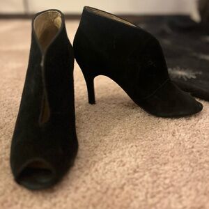 Adrienne Vittadini suede, black heeled booties. Size 6.5M